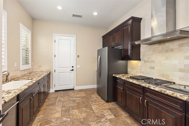 57 Gainsboro, Irvine, CA 92620