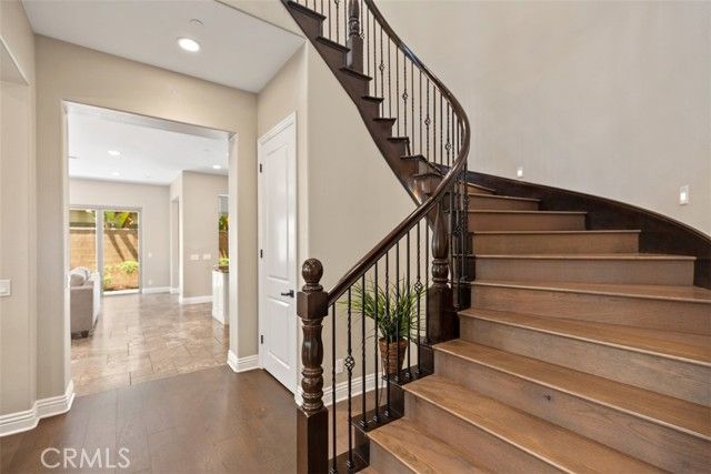 57 Gainsboro, Irvine, CA 92620