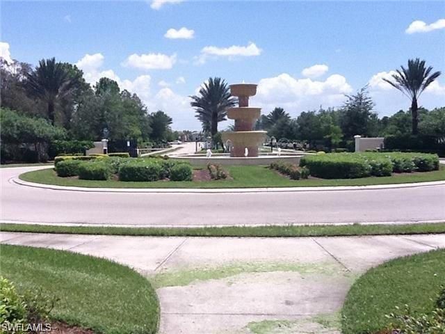 8567 Athena CT, Lehigh Acres, FL 33971