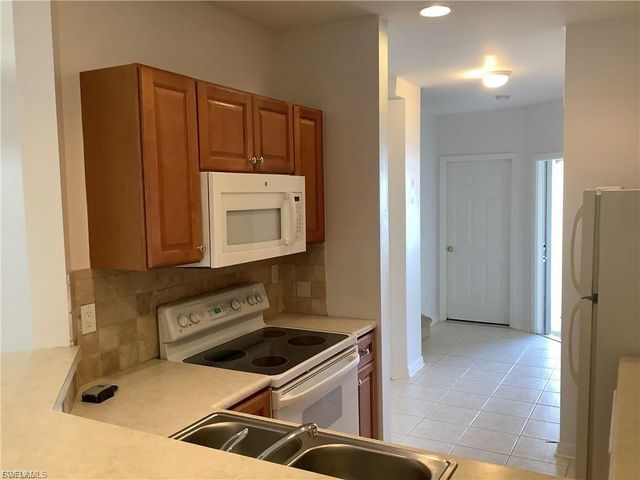 8567 Athena CT, Lehigh Acres, FL 33971