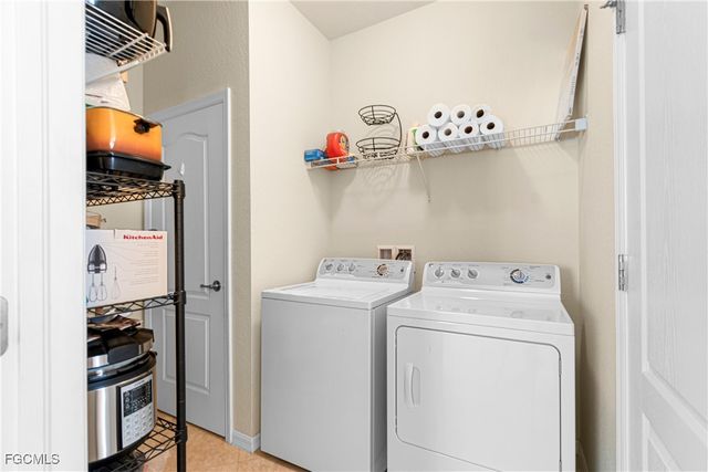 11430 Icarus CIR, Lehigh Acres, FL 33971