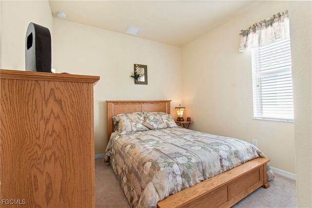 11430 Icarus CIR, Lehigh Acres, FL 33971