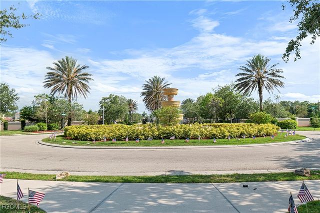 11430 Icarus CIR, Lehigh Acres, FL 33971