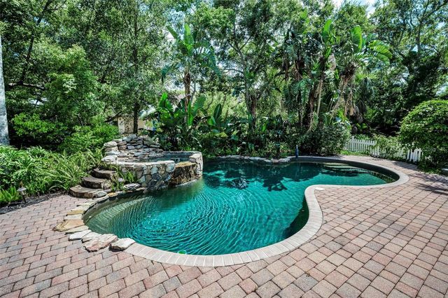 3525 FAIRVIEW STREET, Safety Harbor, FL 34695