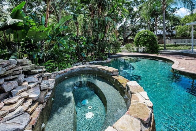 3525 FAIRVIEW STREET, Safety Harbor, FL 34695