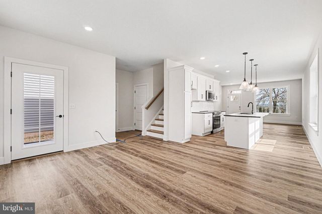 103 BROOKFIELD DR, Elizabethtown, PA 17022