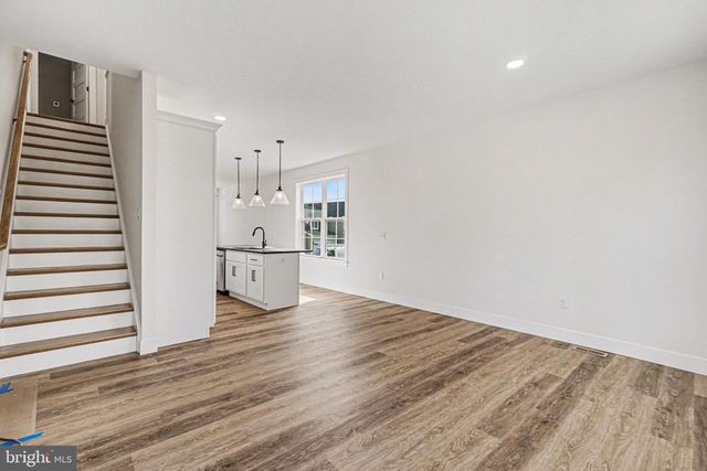 103 BROOKFIELD DR, Elizabethtown, PA 17022