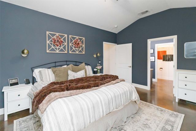 152 Keawakapu DR, Bastrop, TX 78602