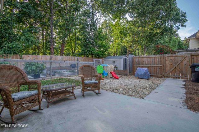 866 Baylor Circle, Knoxville, TN 37923