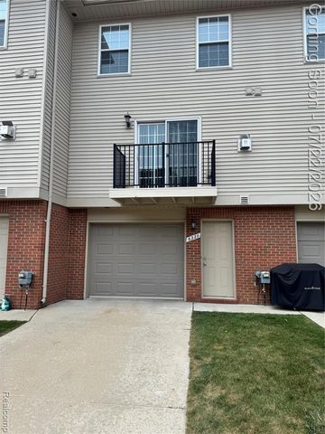 6220 Cheshire Park Drive, Clarkston, MI 48346