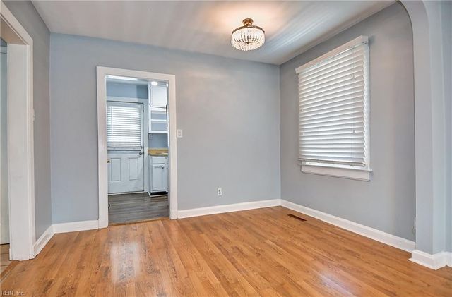 118 Rogers AVE, Norfolk, VA 23505