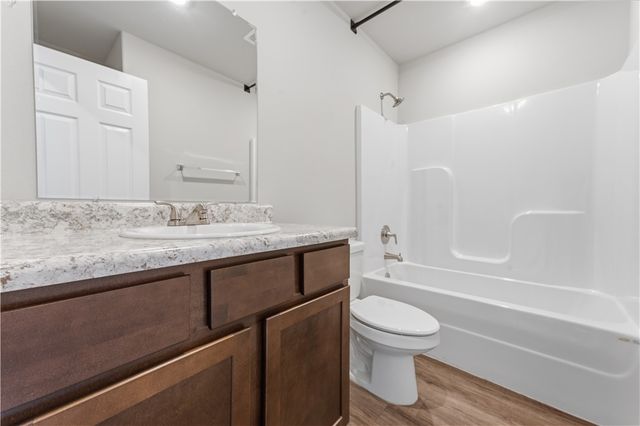 2558 Chittick Street, Pea Ridge, AR 72751