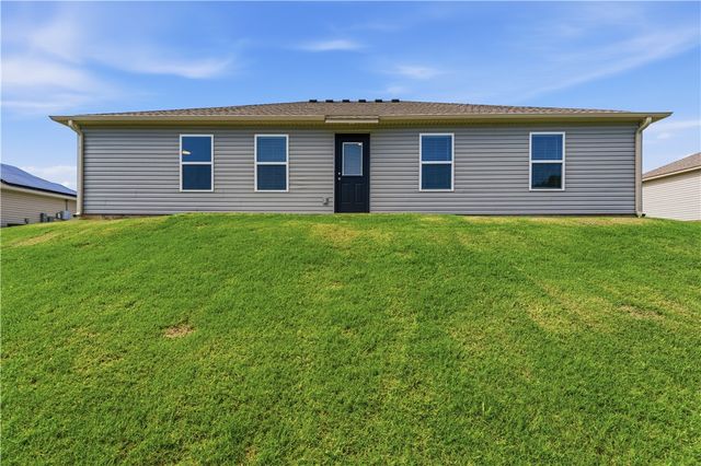 2558 Chittick Street, Pea Ridge, AR 72751