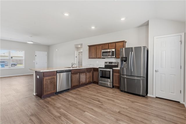 2558 Chittick Street, Pea Ridge, AR 72751