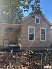 1309 S MATTHEW Street, Peoria, IL 61605