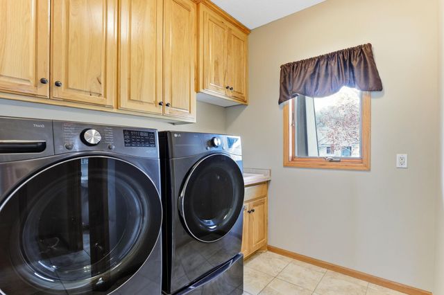10360 Quail Avenue N, Brooklyn Park, MN 55443