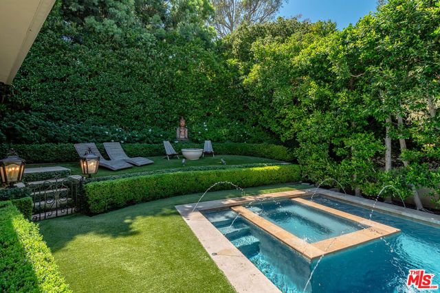 3235 Oakdell Lane, Los Angeles, CA 91604