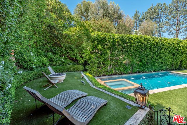 3235 Oakdell Lane, Los Angeles, CA 91604
