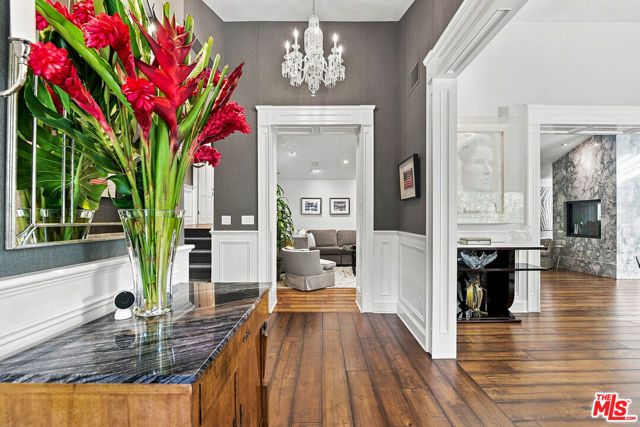 3235 Oakdell Lane, Los Angeles, CA 91604