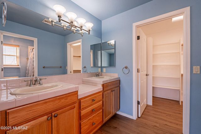 1176 W Trigger Lane, Cochise, AZ 85606