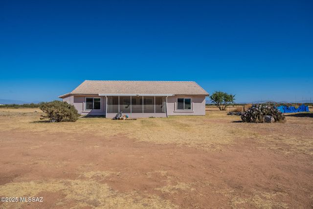 1176 W Trigger Lane, Cochise, AZ 85606