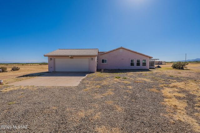 1176 W Trigger Lane, Cochise, AZ 85606