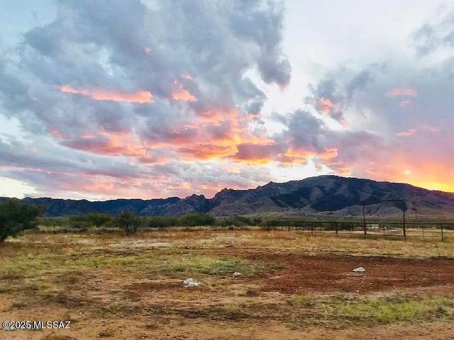 1176 W Trigger Lane, Cochise, AZ 85606