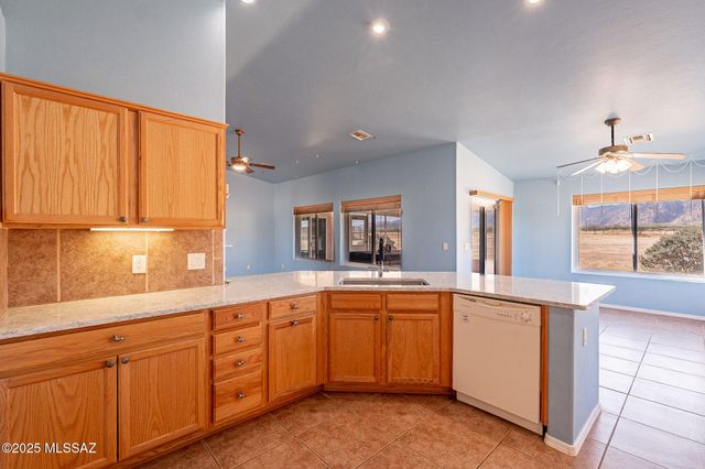 1176 W Trigger Lane, Cochise, AZ 85606