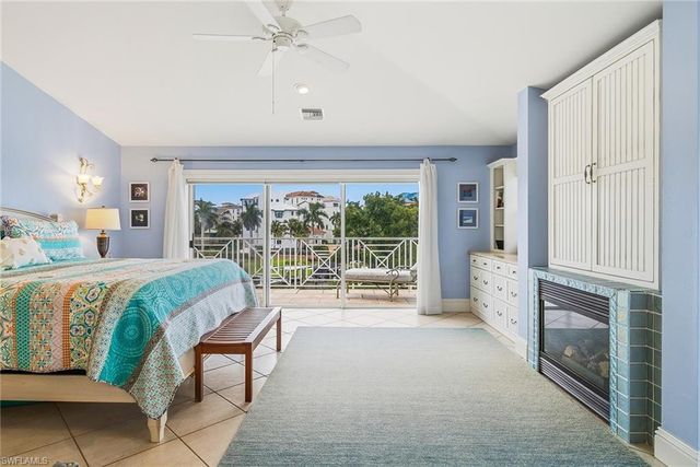 98 Southport CV, Bonita Springs, FL 34134