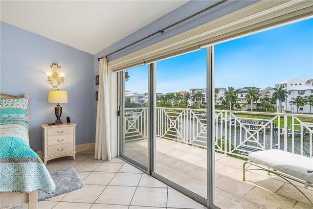 98 Southport CV, Bonita Springs, FL 34134