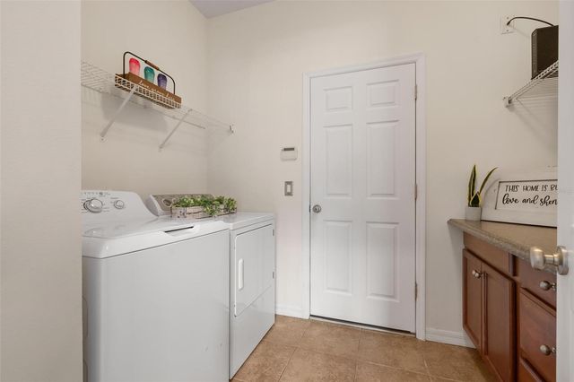 1762 BOTTLEBRUSH WAY, North Port, FL 34289