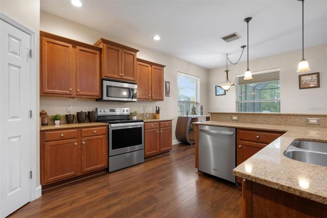1762 BOTTLEBRUSH WAY, North Port, FL 34289