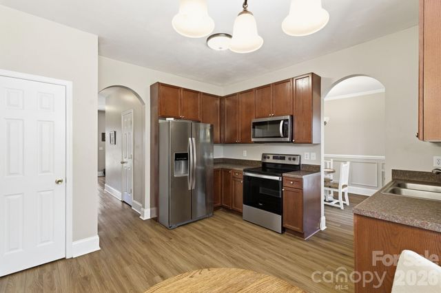 114 Riverton Drive, Statesville, NC 28625