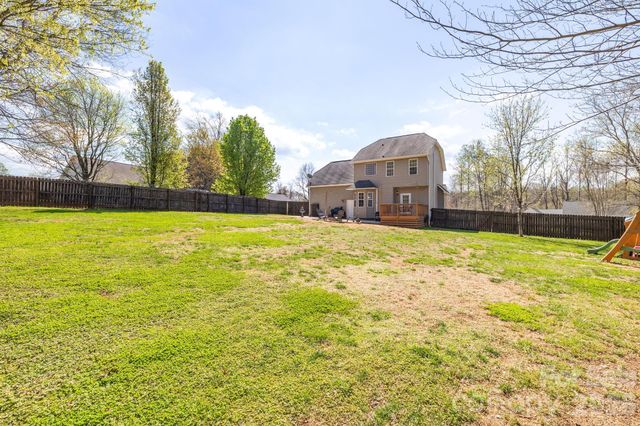 114 Riverton Drive, Statesville, NC 28625