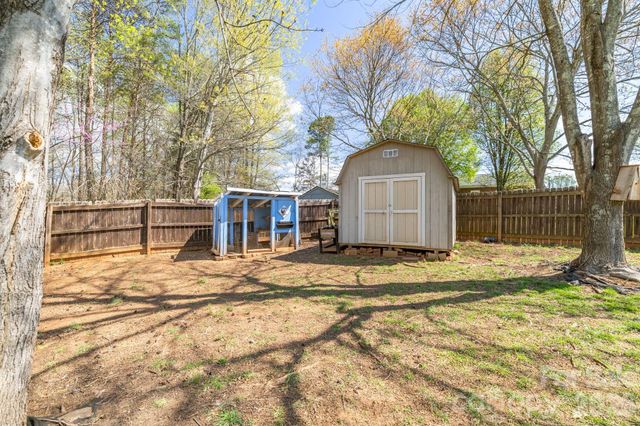 114 Riverton Drive, Statesville, NC 28625