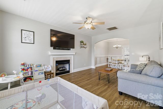 114 Riverton Drive, Statesville, NC 28625