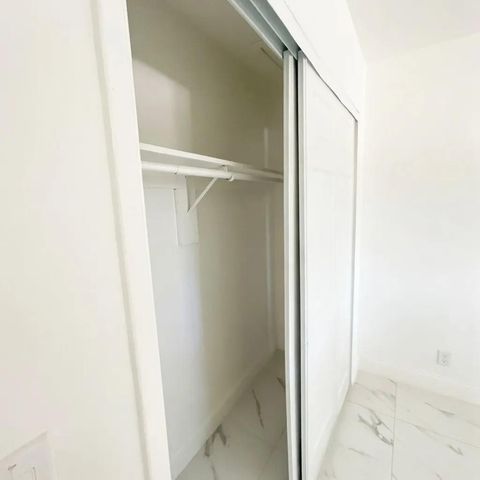 2308 NW 3rd Avenue 2, Wilton Manors, FL 33311