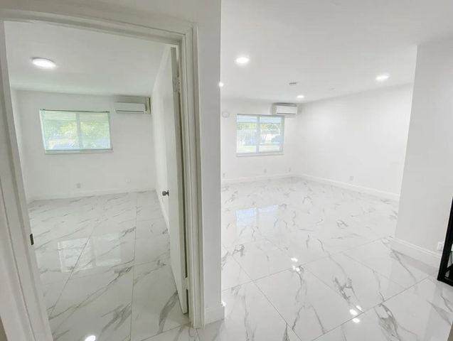 2308 NW 3rd Avenue 2, Wilton Manors, FL 33311