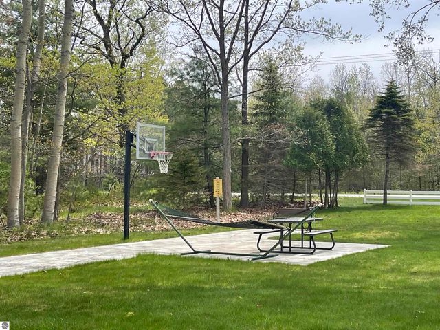 5882 Crystal Beach Road, Rapid City, MI 49676