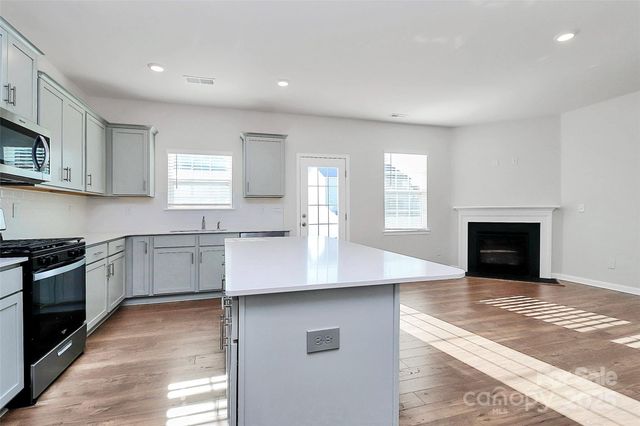 7347 Teague Drive, Gastonia, NC 28056