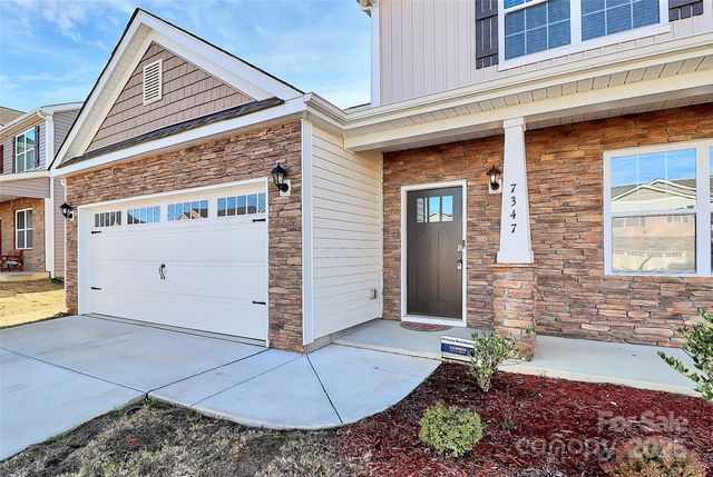 7347 Teague Drive, Gastonia, NC 28056