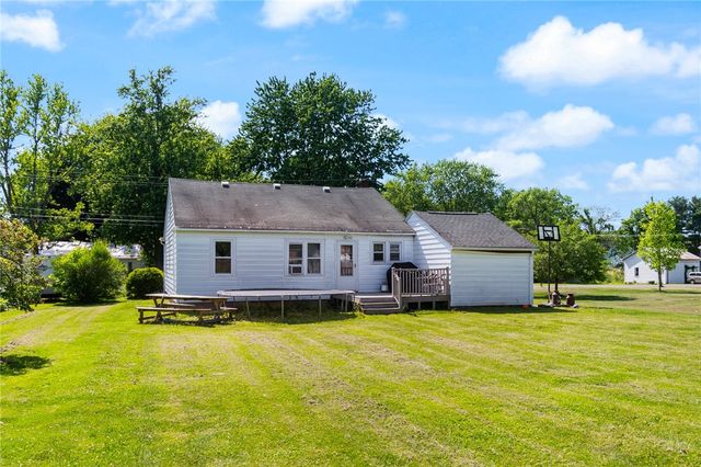 6170 Locust Street, Williamson, NY 14589