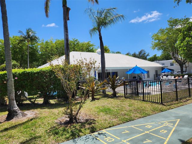 6281 Bay Club Drive 2, Fort Lauderdale, FL 33308
