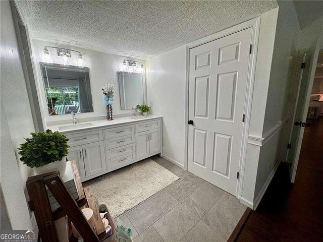 4205 Loftwood Drive, Cohutta, GA 30710