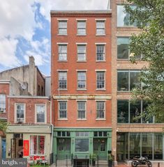 105 S 2ND ST, Philadelphia, PA 19106