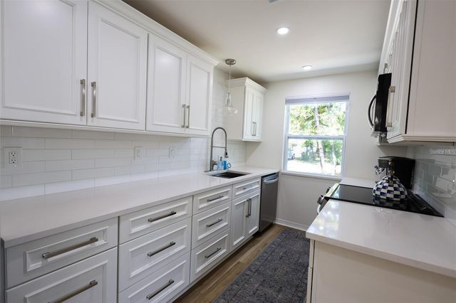 4501 70TH STREET N, St Petersburg, FL 33709