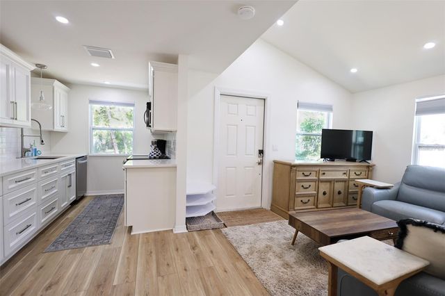 4501 70TH STREET N, St Petersburg, FL 33709