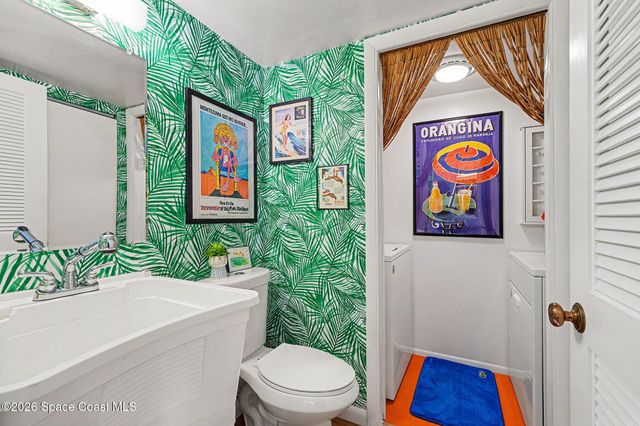 1515 Vista Oaks Circle NE, Palm Bay, FL 32905