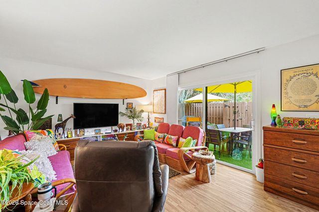 1515 Vista Oaks Circle NE, Palm Bay, FL 32905