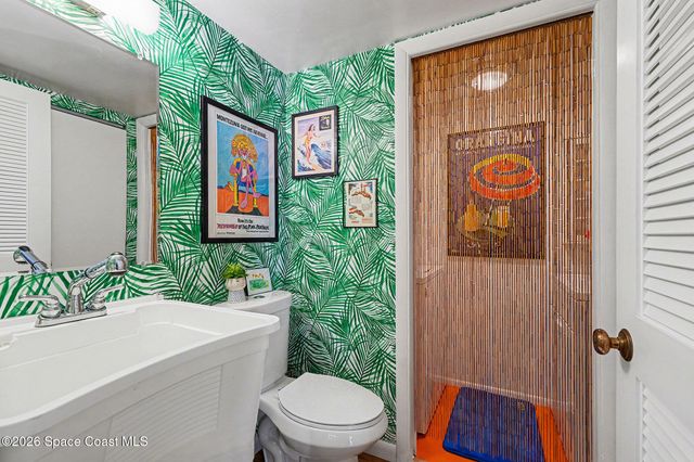 1515 Vista Oaks Circle NE, Palm Bay, FL 32905